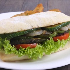 Spicy Zucchini Sandwich